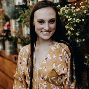 Meet your Posher, Megan